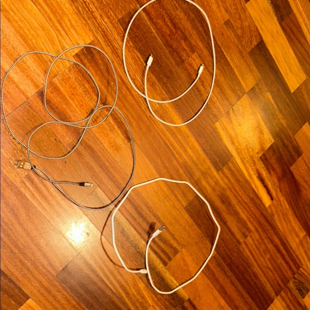 Wireless White Headphones